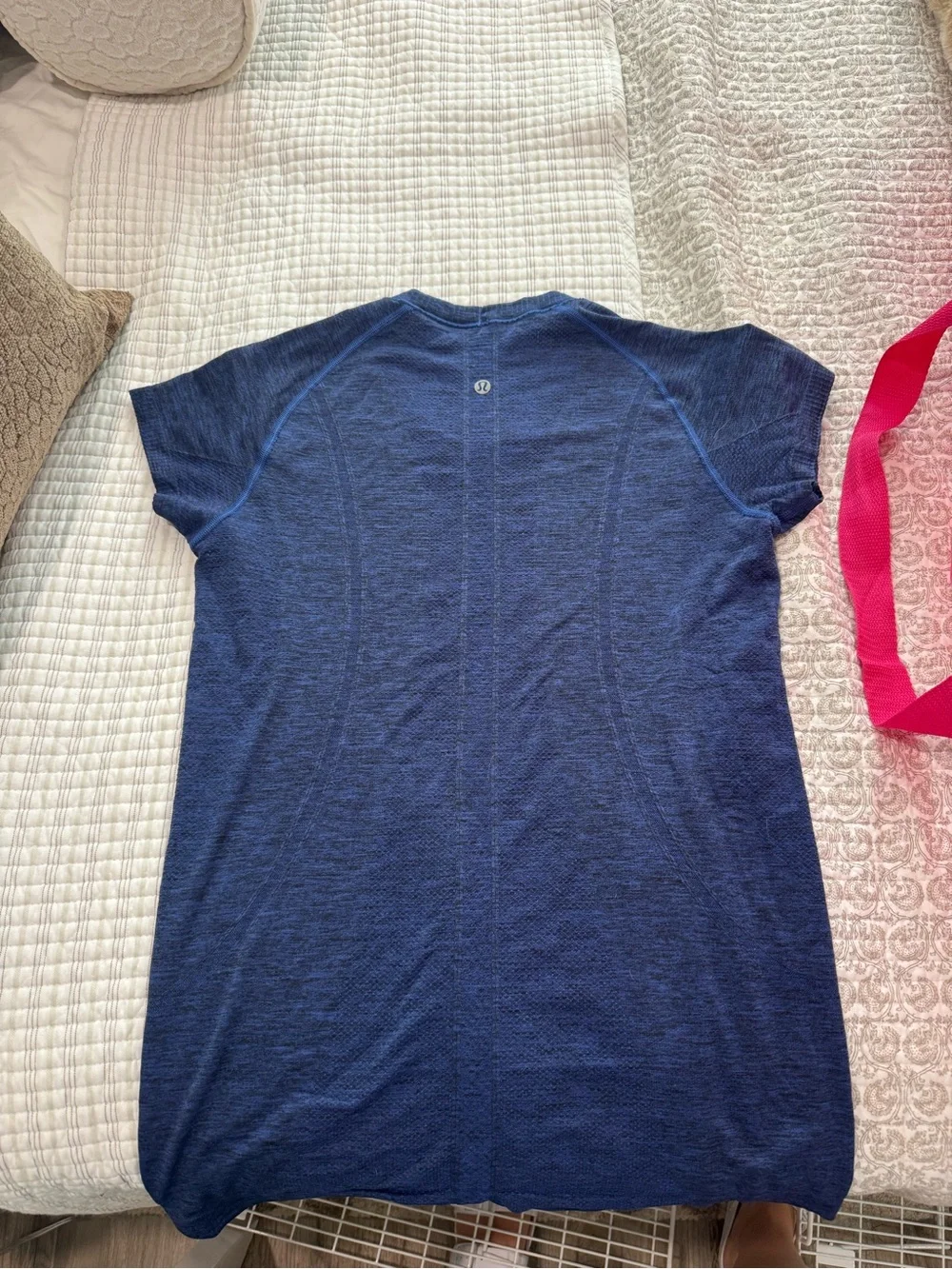 lululemon athletica Navy Short-Sleeve Performance Tee